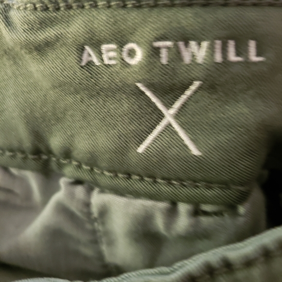 American Eagle Outfitters AEO Twill Shorts - Picture 7 of 8